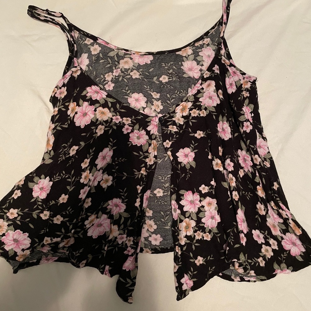 AMERICAN EAGLE flowy floral tank